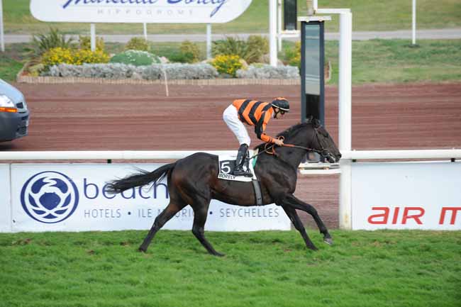 Arrivée quinté pmu PRIX AIR MAURITIUS (GRAND HANDICAP DE MARSEILLE) à MARSEILLE-BORELY