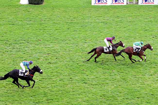 Arrivée quinté pmu PRIX CAMBACERES (GRANDE COURSE DE HAIES DES 3 ANS) à AUTEUIL