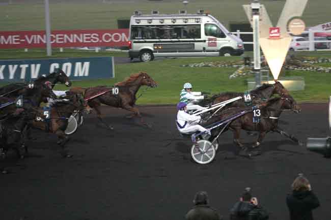 Arrivée quinté pmu PRIX REINE DU CORTA à PARIS-VINCENNES