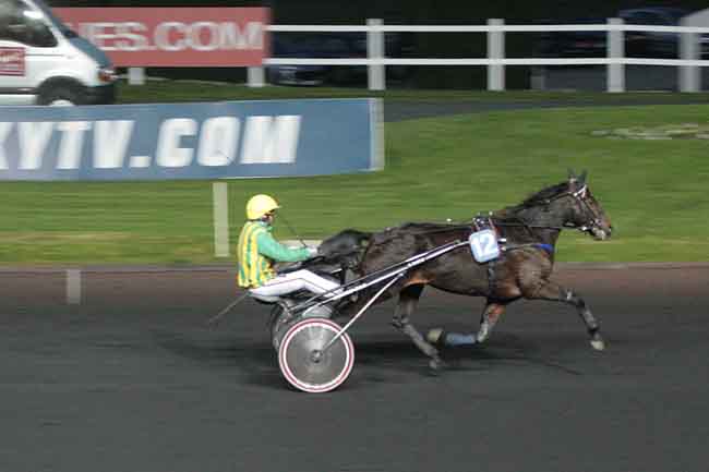 Arrivée quinté pmu PRIX DES GIROFLEES (GR A) à PARIS-VINCENNES