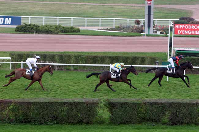 Arrivée quinté pmu PRIX DES COUDRAIES à ENGHIEN