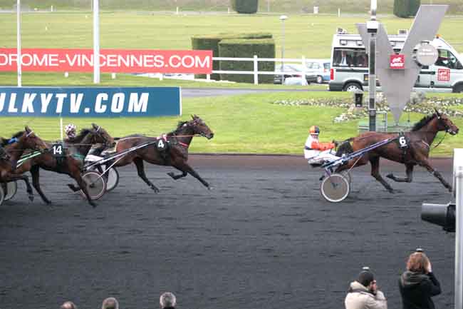 Arrivée quinté pmu PRIX D'ANNECY à PARIS-VINCENNES