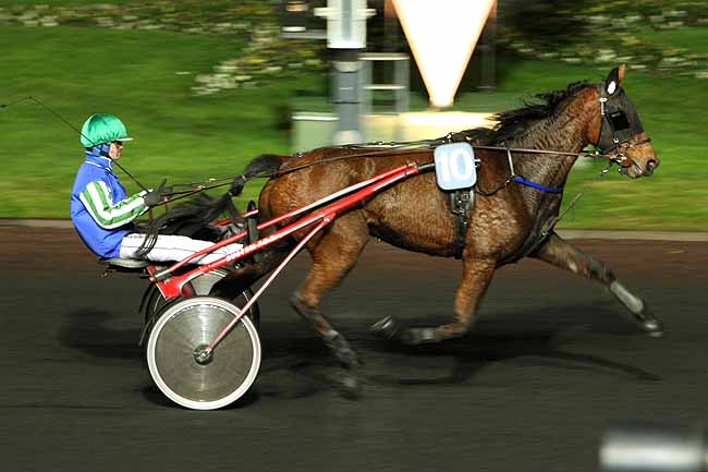 Arrivée quinté pmu PRIX POLYXO (GR B) à PARIS-VINCENNES