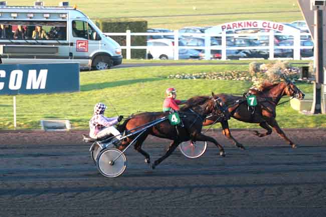 Arrivée quinté pmu COUPE DES AMATEURS (GR A) à PARIS-VINCENNES