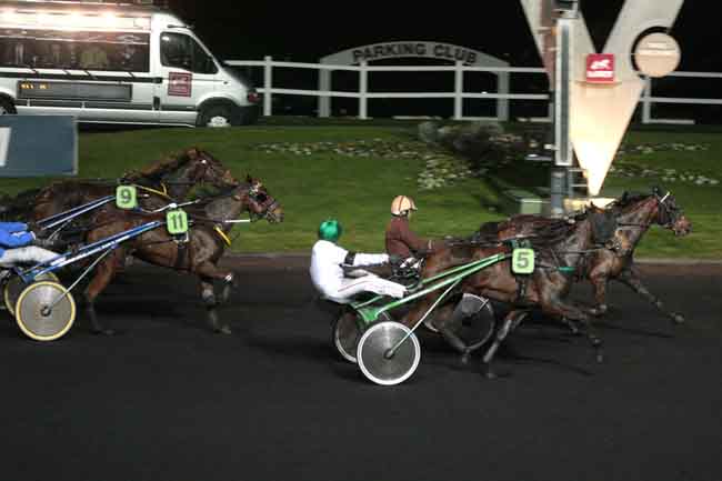 Arrivée quinté pmu PRIX DE SENONNES à PARIS-VINCENNES