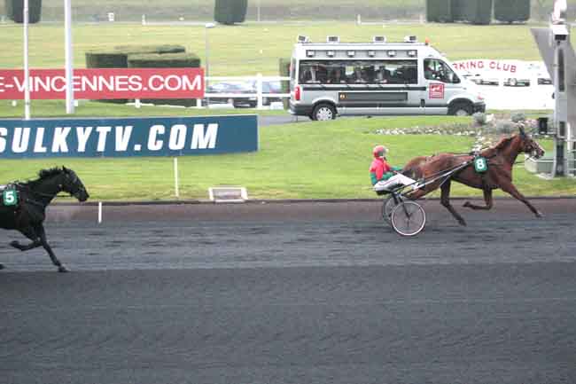 Arrivée quinté pmu PRIX MAURICE THEVENON à PARIS-VINCENNES