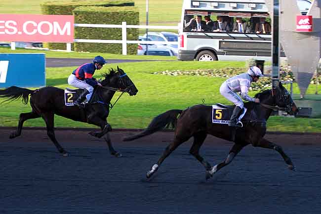 Arrivée quinté pmu PRIX DE GRENOBLE à PARIS-VINCENNES