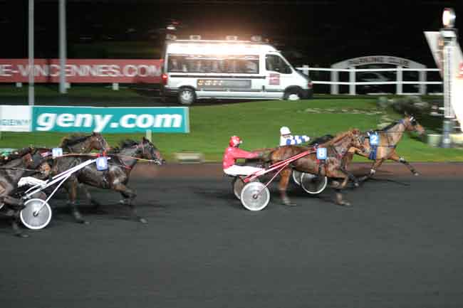 Arrivée quinté pmu PRIX DE SAULT à PARIS-VINCENNES