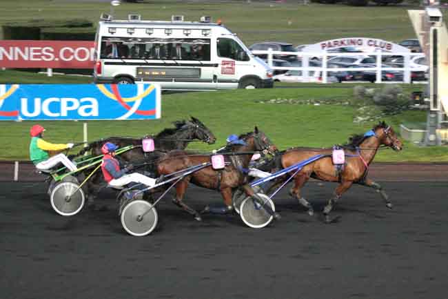 Arrivée quinté pmu PRIX DE CHALAIS à PARIS-VINCENNES