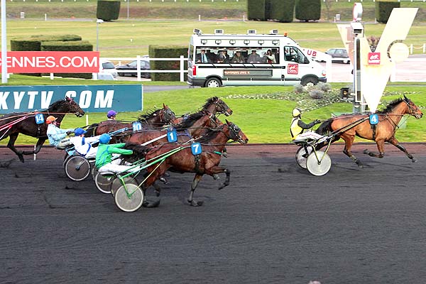 Arrivée quinté pmu PRIX DE SALON DE PROVENCE à PARIS-VINCENNES