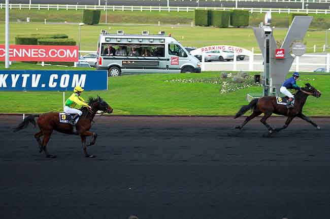 Arrivée quinté pmu PRIX DE MONTBRISON à PARIS-VINCENNES