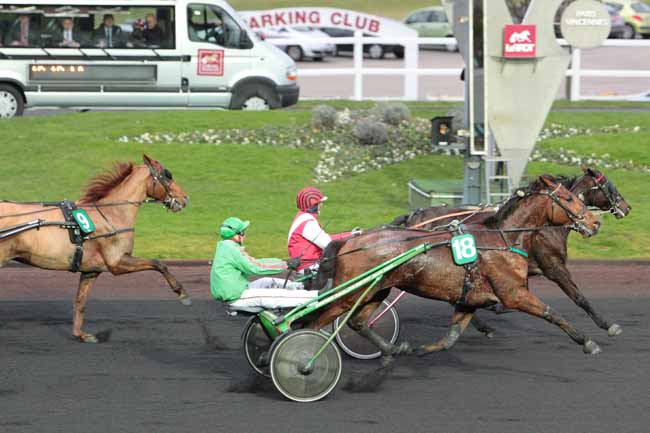 Arrivée quinté pmu PRIX DU CROISE-LAROCHE à PARIS-VINCENNES