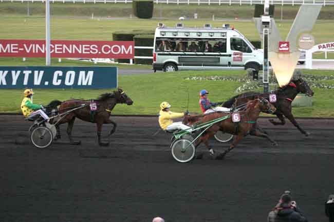 Arrivée quinté pmu PRIX D'ERAGNY à PARIS-VINCENNES