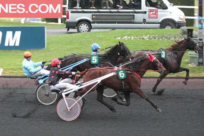 Arrivée quinté pmu PRIX DE MEZIERES à PARIS-VINCENNES