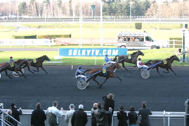 Arrivée quinté pmu PRIX DE MAURIAC à PARIS-VINCENNES