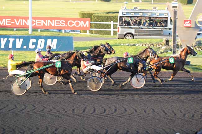 Arrivée quinté pmu PRIX DE RIOM à PARIS-VINCENNES
