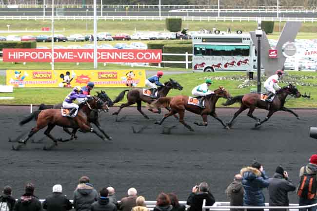 Arrivée quinté pmu PRIX DE POLIGNY à PARIS-VINCENNES