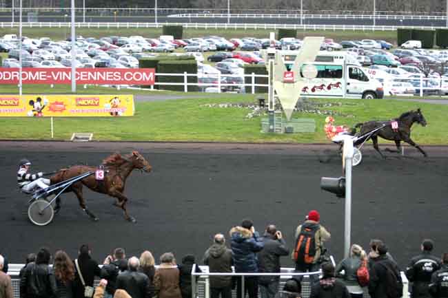 Arrivée quinté pmu PRIX DE DINAN (PRIX CITIZENKID.COM) à PARIS-VINCENNES