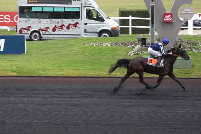 Arrivée quinté pmu PRIX D'EVRAN à PARIS-VINCENNES