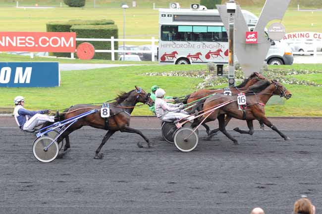 Arrivée quinté pmu PRIX DE MONTPELLIER (GR B) à PARIS-VINCENNES