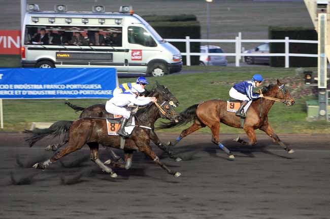 Arrivée quinté pmu PRIX DE CHALONS-EN-CHAMPAGNE à PARIS-VINCENNES