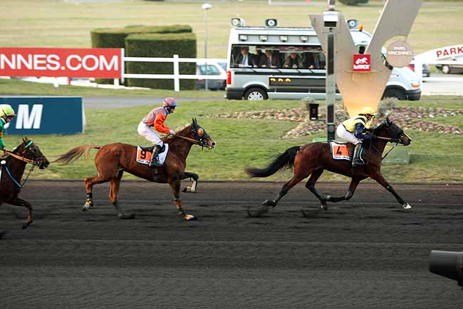 Arrivée quinté pmu PRIX DE VITRE à PARIS-VINCENNES