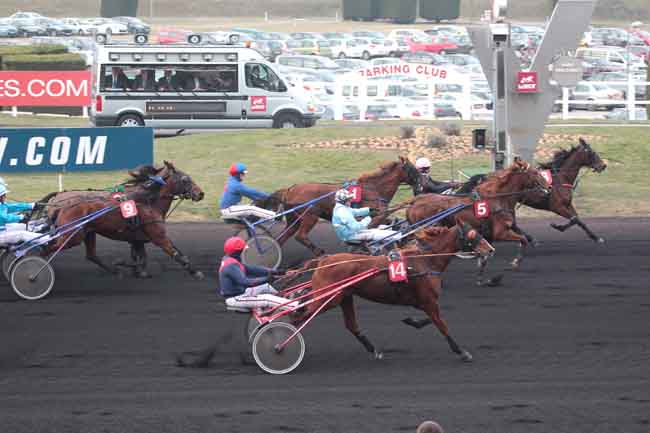 Arrivée quinté pmu PRIX DE JOSSELIN à PARIS-VINCENNES