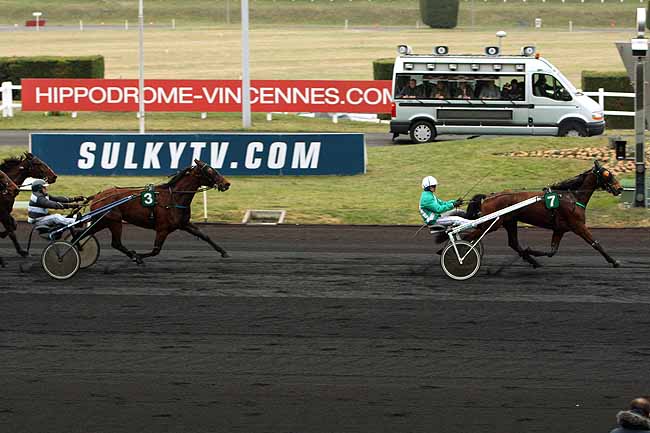 Arrivée quinté pmu PRIX DE VERTOU à PARIS-VINCENNES