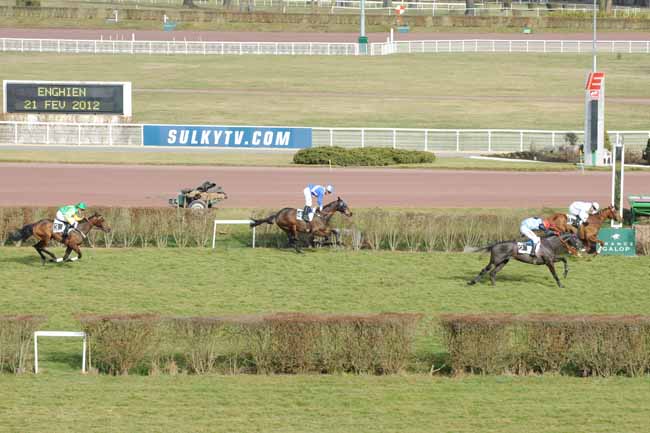 Arrivée quinté pmu PRIX MAURICE GILLOIS à ENGHIEN