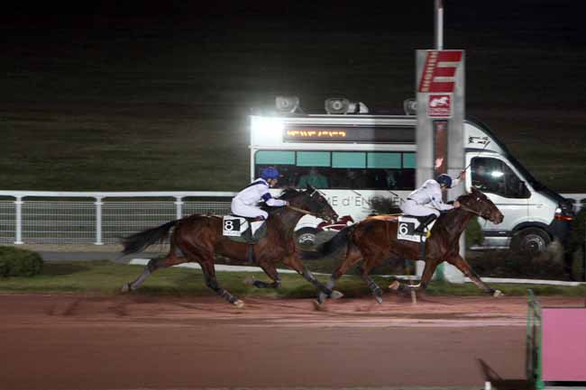 Arrivée quinté pmu PRIX DE BAGNOLET à ENGHIEN