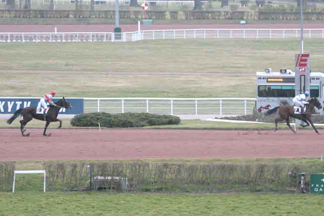 Arrivée quinté pmu PRIX DE POUGUES LES EAUX à ENGHIEN