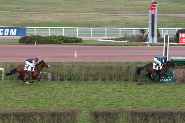 Arrivée quinté pmu PRIX D'ESSAI DES POULAINS - PELOTON B à ENGHIEN