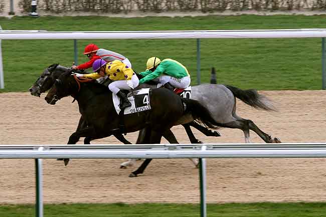 Arrivée quinté pmu PRIX D'AILLY à DEAUVILLE