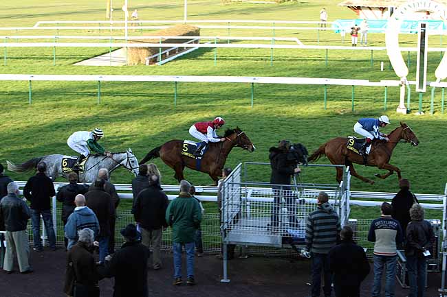 Arrivée quinté pmu PRIX DE SOISSONS à COMPIEGNE