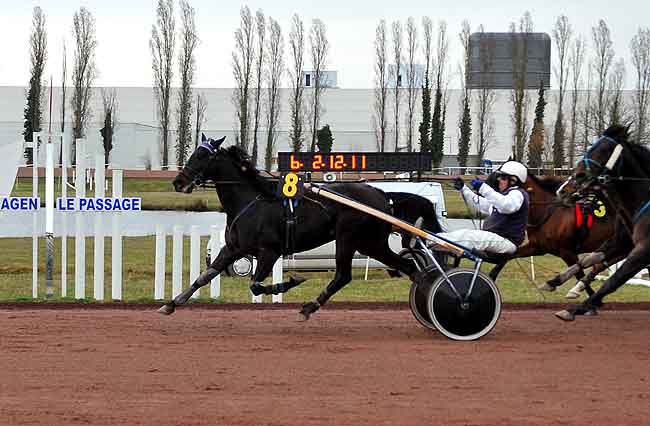 Arrivée quinté pmu PRIX FONROCHE BIOGAZ à AGEN LE PASSAGE