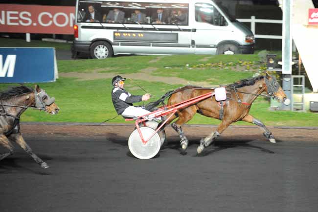 Arrivée quinté pmu PRIX AUSONIA à PARIS-VINCENNES