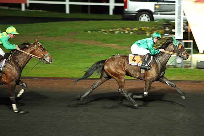 Arrivée quinté pmu PRIX ERIGONE à PARIS-VINCENNES