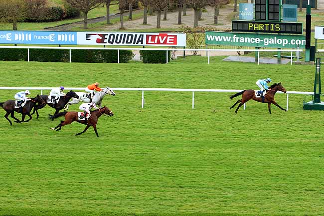 Arrivée quinté pmu PRIX DU HARAS DU BEL EBAT à SAINT-CLOUD
