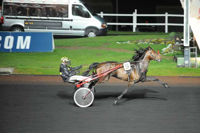 Arrivée quinté pmu PRIX AETHRA à PARIS-VINCENNES