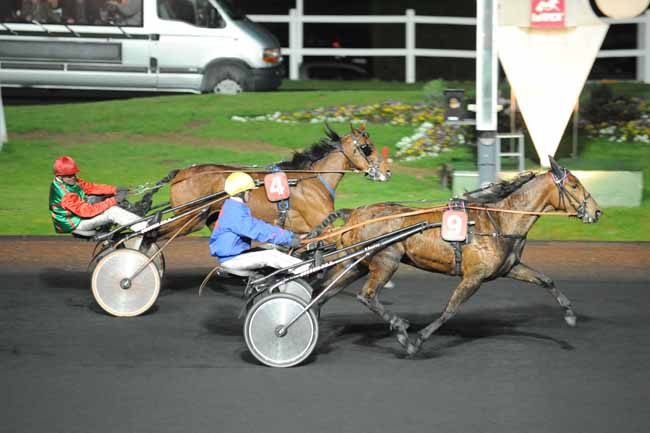Arrivée quinté pmu PRIX ATLAS à PARIS-VINCENNES