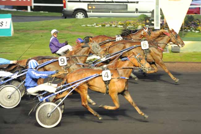 Arrivée quinté pmu PRIX ASTEROPE à PARIS-VINCENNES
