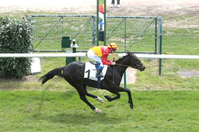 Arrivée quinté pmu PRIX PENSBURY à CHANTILLY