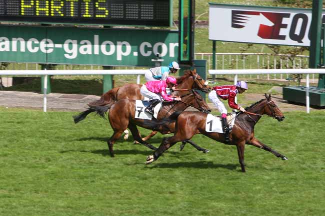 Arrivée quinté pmu PRIX DU PRIEURE DE JARDY à SAINT-CLOUD