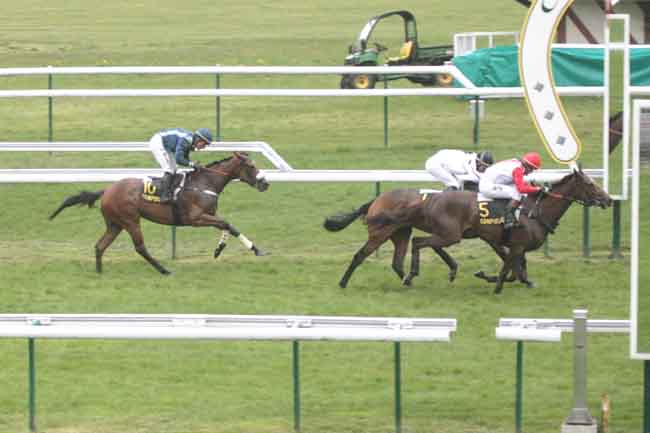 Arrivée quinté pmu PRIX DU GRAND MAITRE à COMPIEGNE