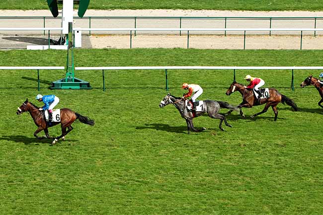 Arrivée quinté pmu PRIX DE CHARONNE à LONGCHAMP