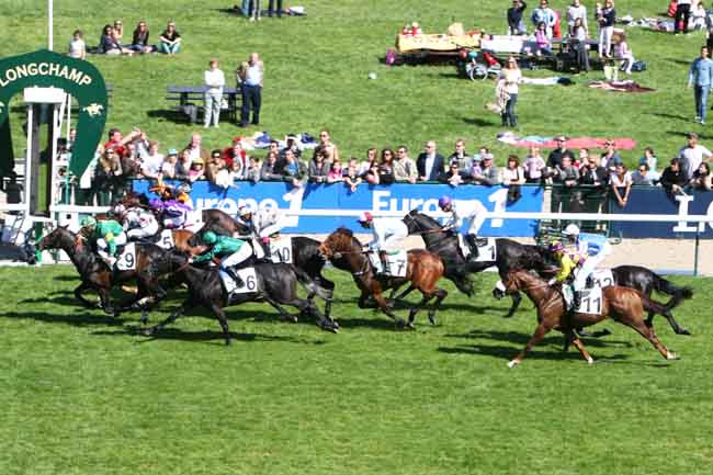 Arrivée quinté pmu PRIX POULE D'ESSAI DES POULAINS à LONGCHAMP
