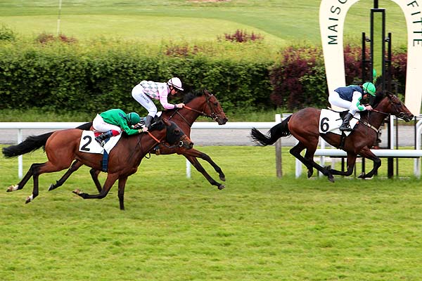 Arrivée quinté pmu PRIX DE LA CLEMENTERIE à MAISONS-LAFFITTE