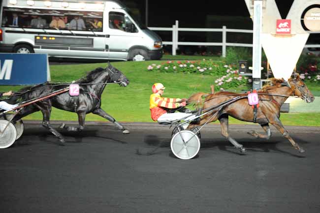 Arrivée quinté pmu PRIX CHALDAEA à PARIS-VINCENNES