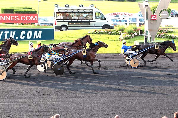 Arrivée quinté pmu PRIX ALPHONSE SOURROUBILLE à PARIS-VINCENNES