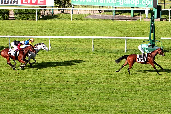 Arrivée quinté pmu PRIX DU FOUILLOY à SAINT-CLOUD